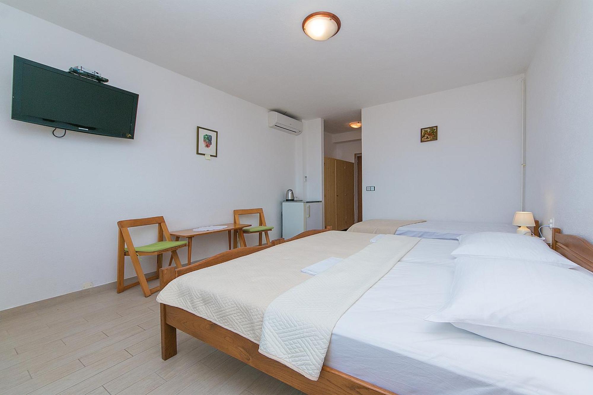 Apartments And Rooms By The Sea Brela, Makarska - 2752 Camera foto