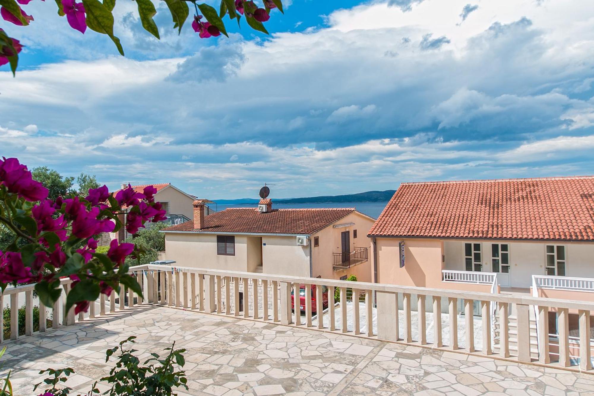 Apartments And Rooms By The Sea Brela, Makarska - 2752 Esterno foto