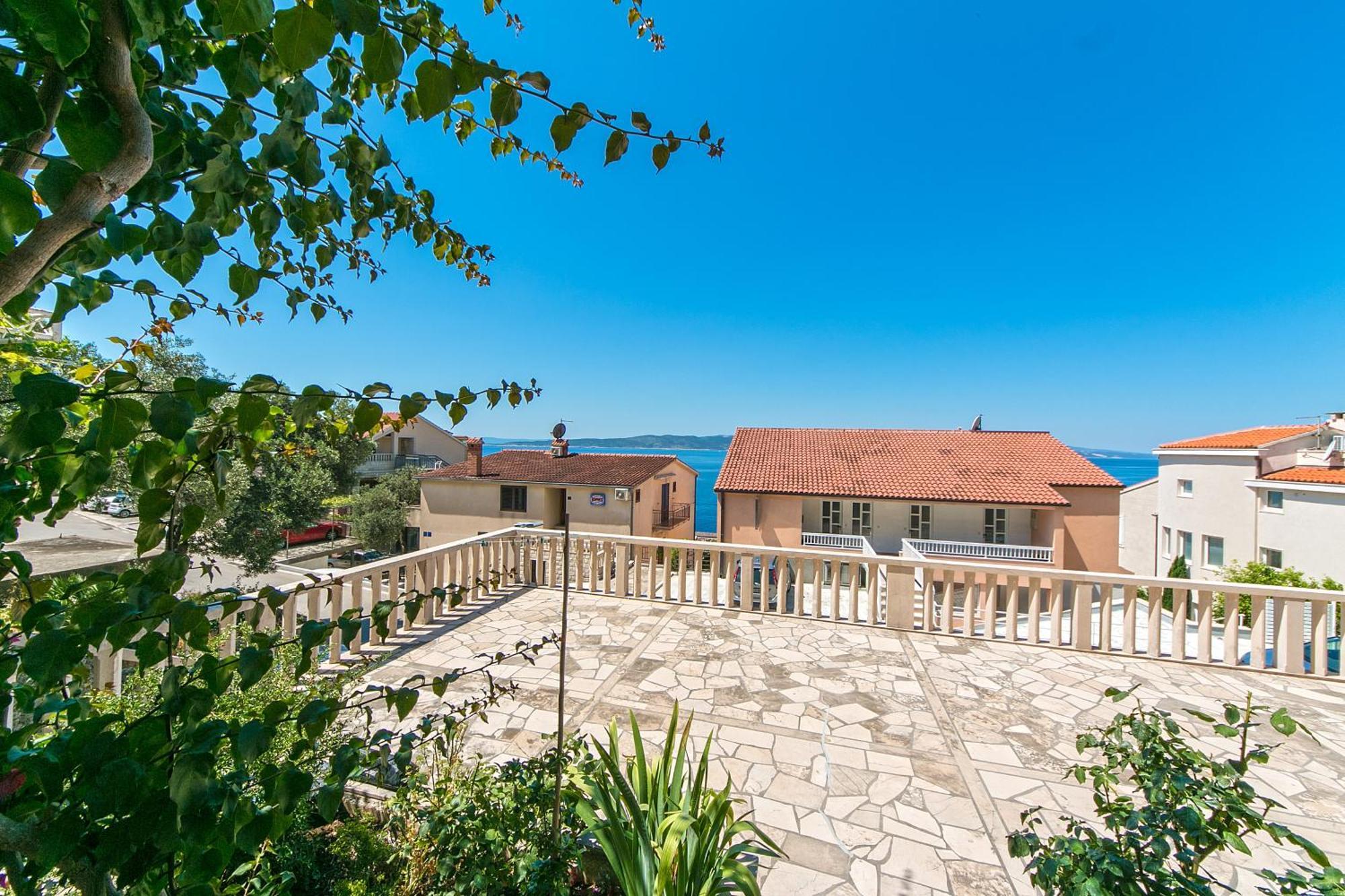 Apartments And Rooms By The Sea Brela, Makarska - 2752 Esterno foto